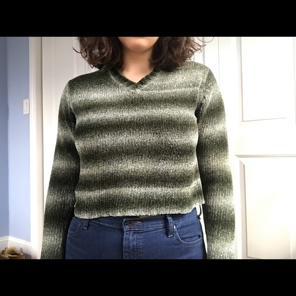 Xhilaration Green Striped V-Neck Sweater - Picture 5 of 5